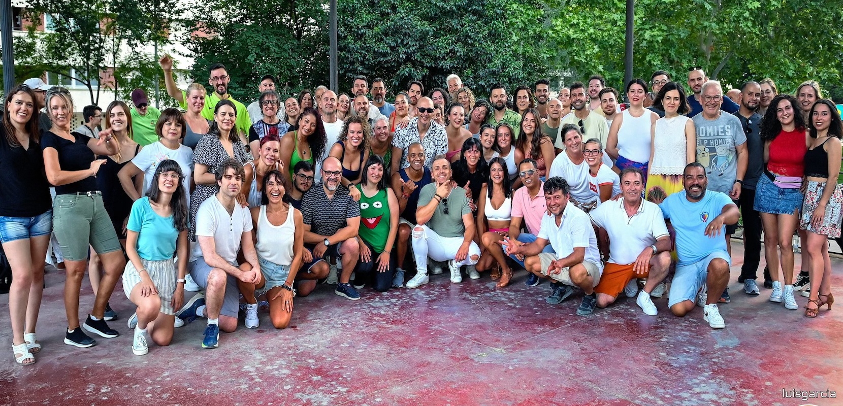 Gracias a todos los que participaron en la Quedada Bailable en el Templete.
